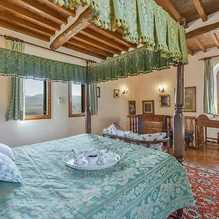 Farm stay Viticcio *